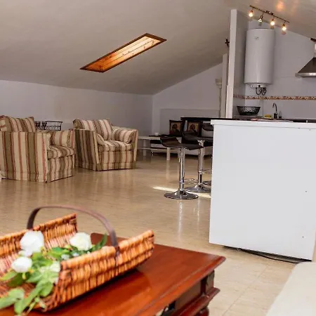 Enticing Holiday In Cutiellos With Garden Belmonte De Miranda